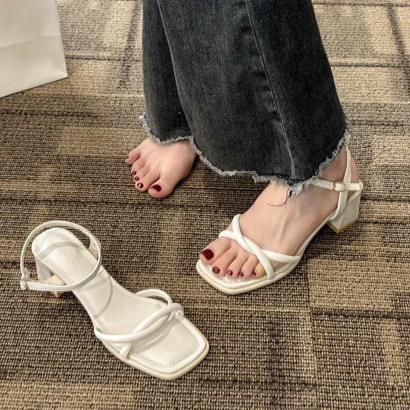 2025 Summer Retro Chunky Heel Sandals